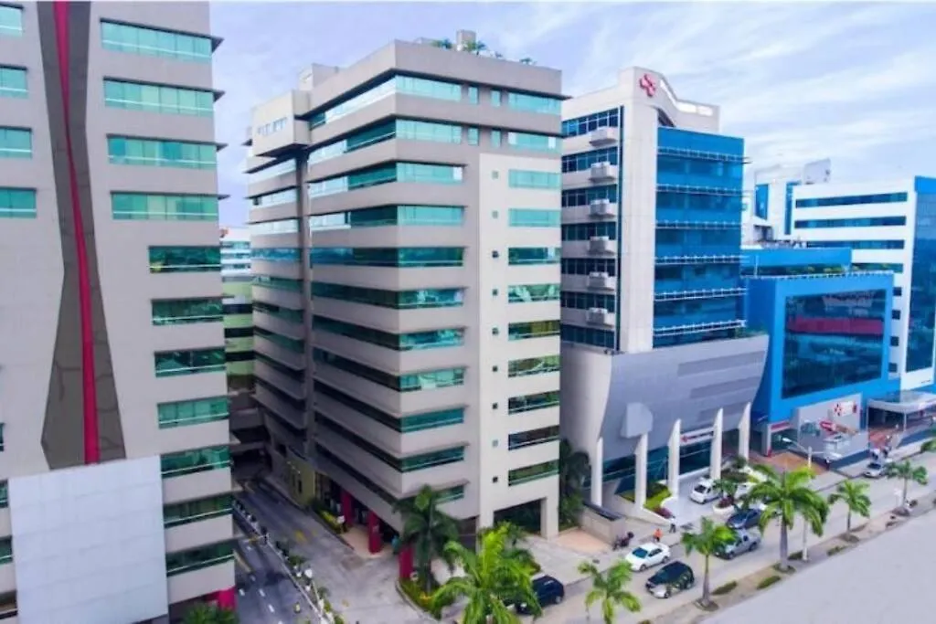 Ecuabook Suite Familiar 810 Frente Mall Del Sol 瓜亚基尔 0*,  厄瓜多尔